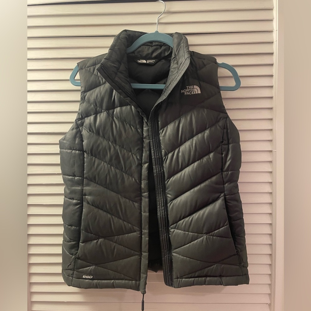 Northface Women’s Puffer Vest 550